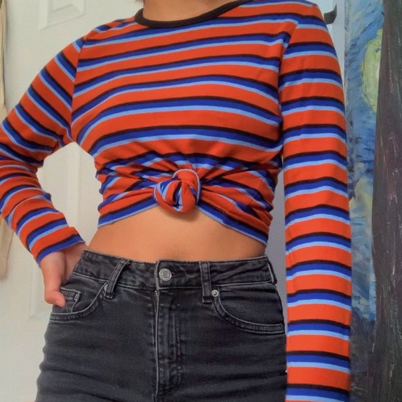 Long sleeve top - Picture 2 of 3